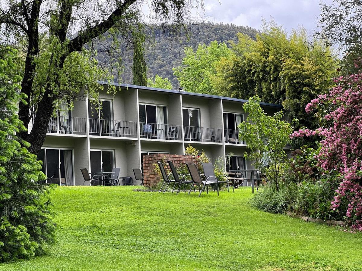 Riverbank Park Motel Bright Extérieur photo