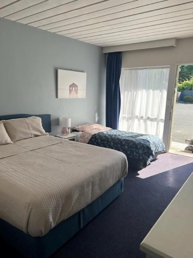 Riverbank Park Motel Bright Extérieur photo