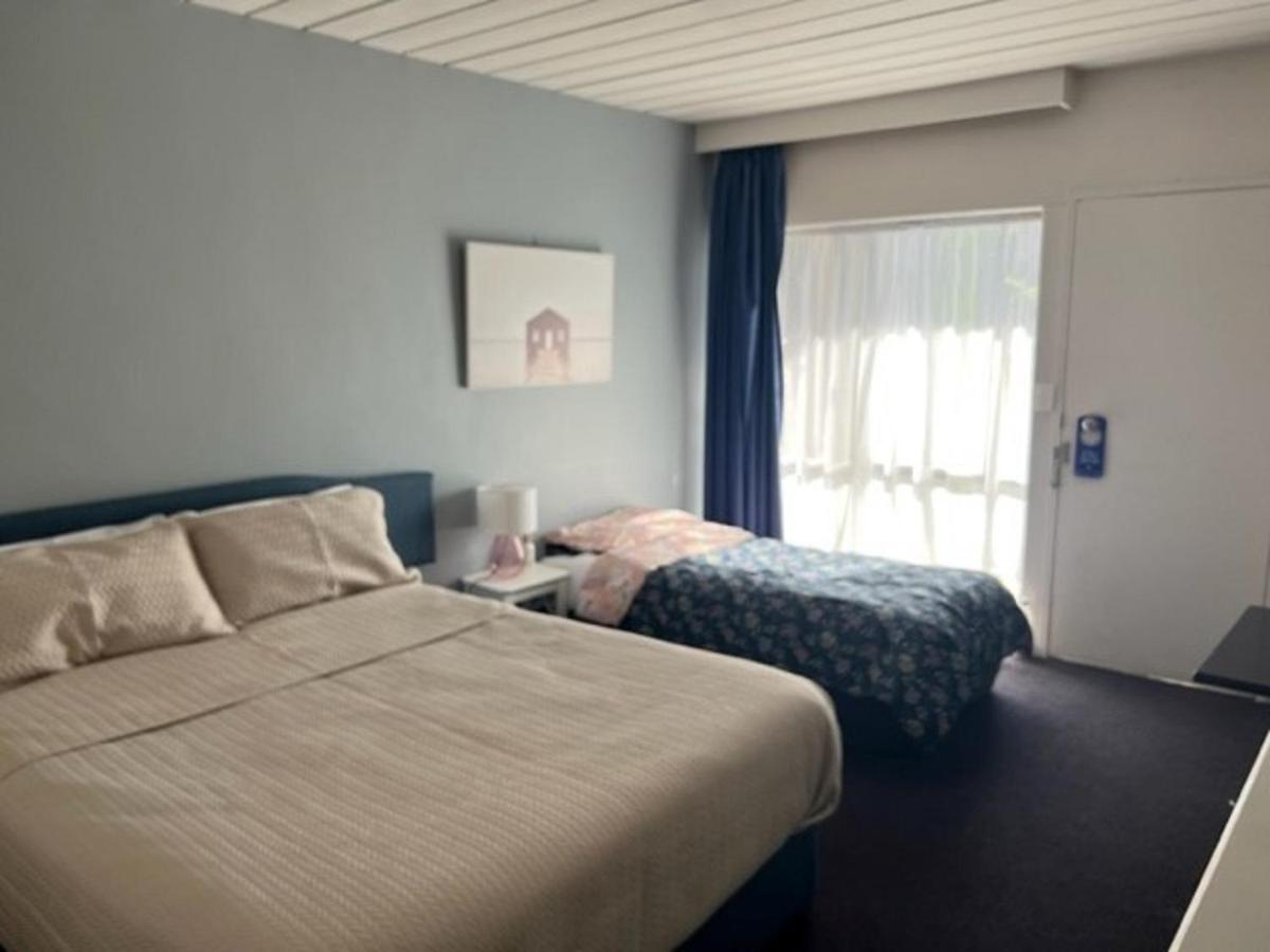 Riverbank Park Motel Bright Extérieur photo