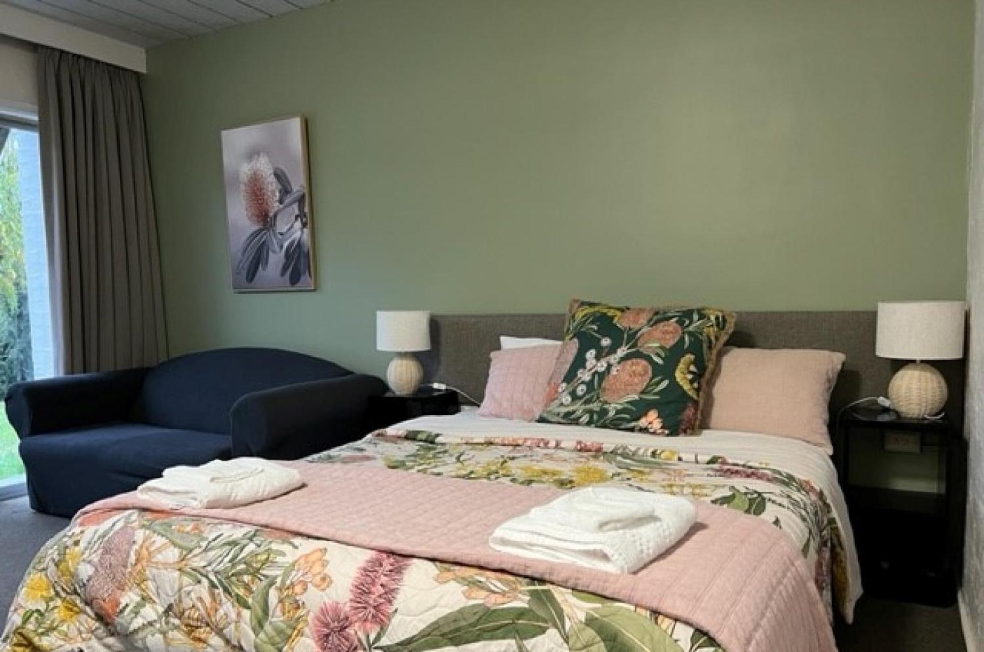 Riverbank Park Motel Bright Extérieur photo